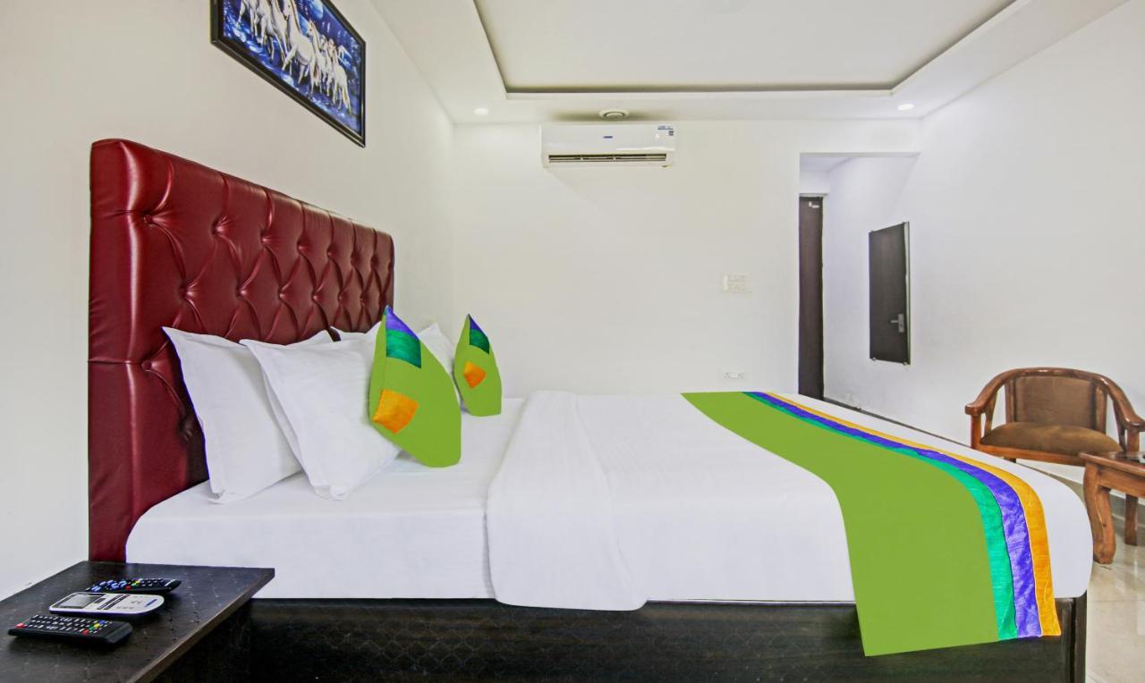 Hotel Treebo Royal Empire Adarsh Nagar, Chandīgarh Exterior foto